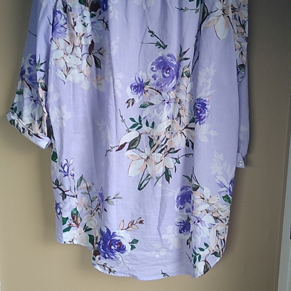 Roman's Floral Light weight purple plus size 14W button front top. - Picture 9 of 9